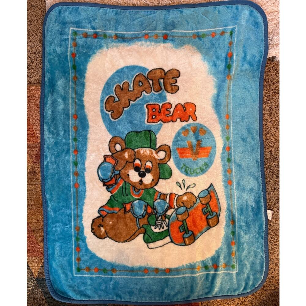 VTG Novatex Skate Bear Rare Minky Plush Blanket Teal Skateboarding Soft VHTF